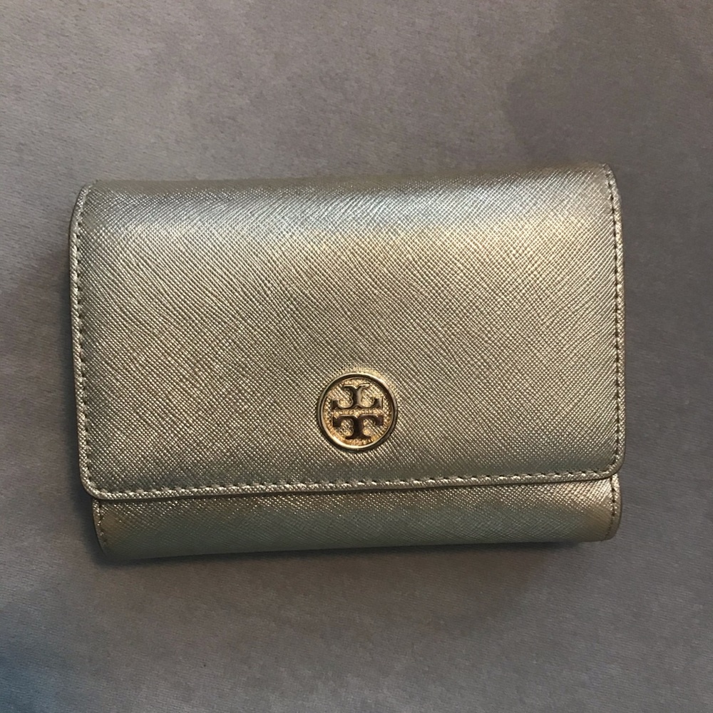Tory Burch wallet
